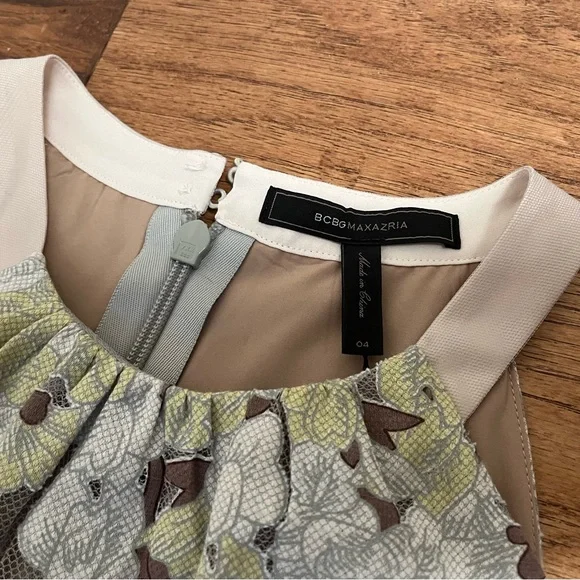 NEW BCBG Cailyn Floral Mini Dress, Size 4 - Picture 13 of 15